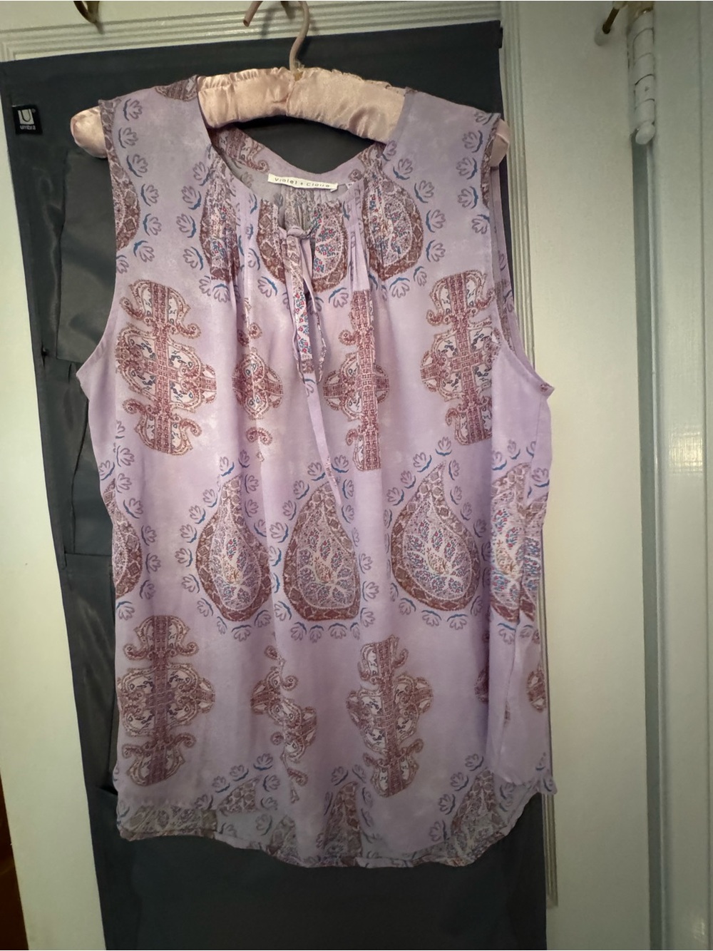 Violet & Claire Lavender Paisley Sleeveless Tie-Neck Camisole